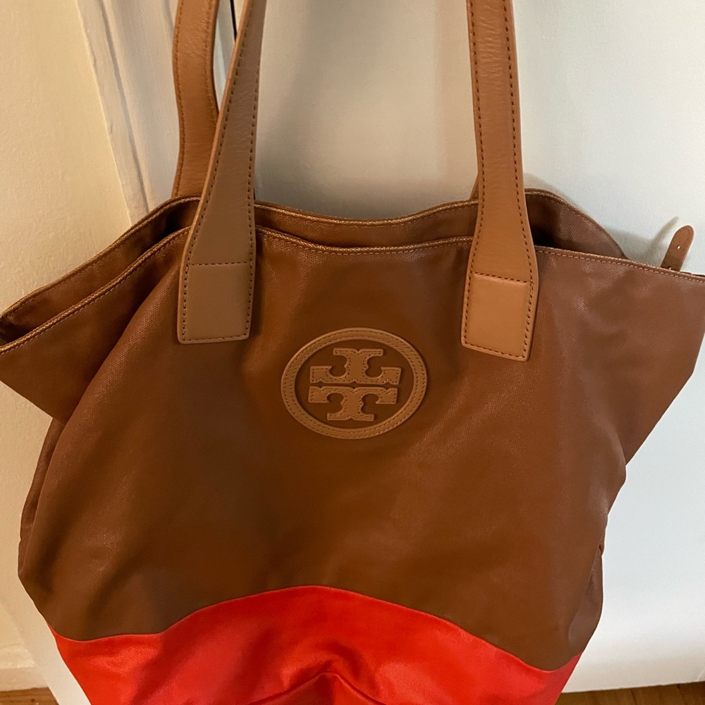Tory Burch tote